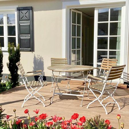 Traumhaus Unter Reet Apartment ซิงสท์ ภายนอก รูปภาพ