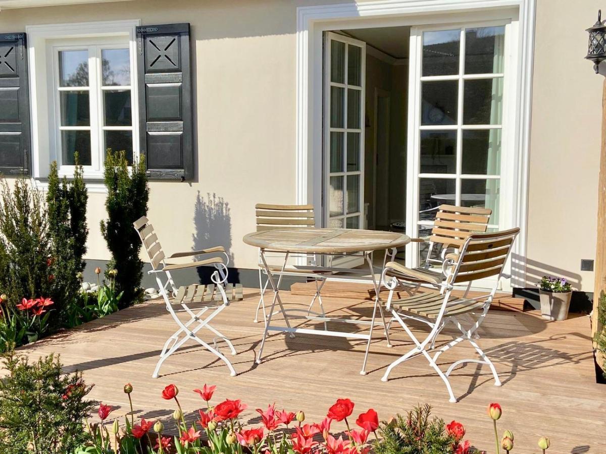Traumhaus Unter Reet Apartment ซิงสท์ ภายนอก รูปภาพ